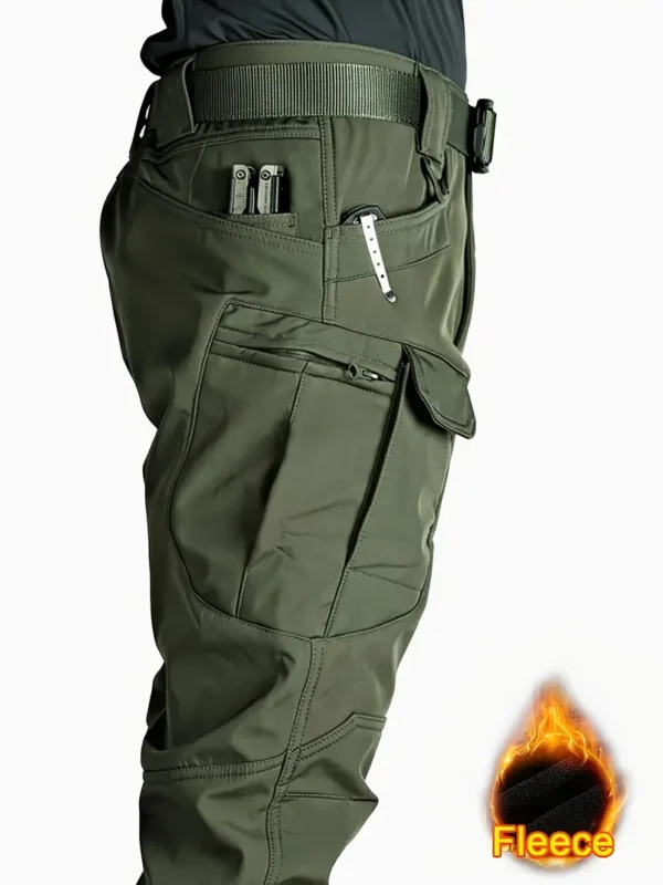 Warm And Durable Fleece-Lined Pants for Autumn And Winter, Featuring Multiple Pockets, Windproof Design, And Suitable for Training.